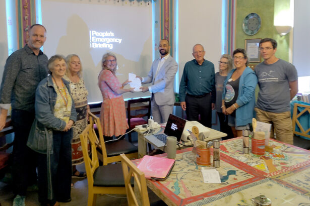 Eastbourne MP joins residents to discuss climate and nature crisis - Eastbourne Newspaper